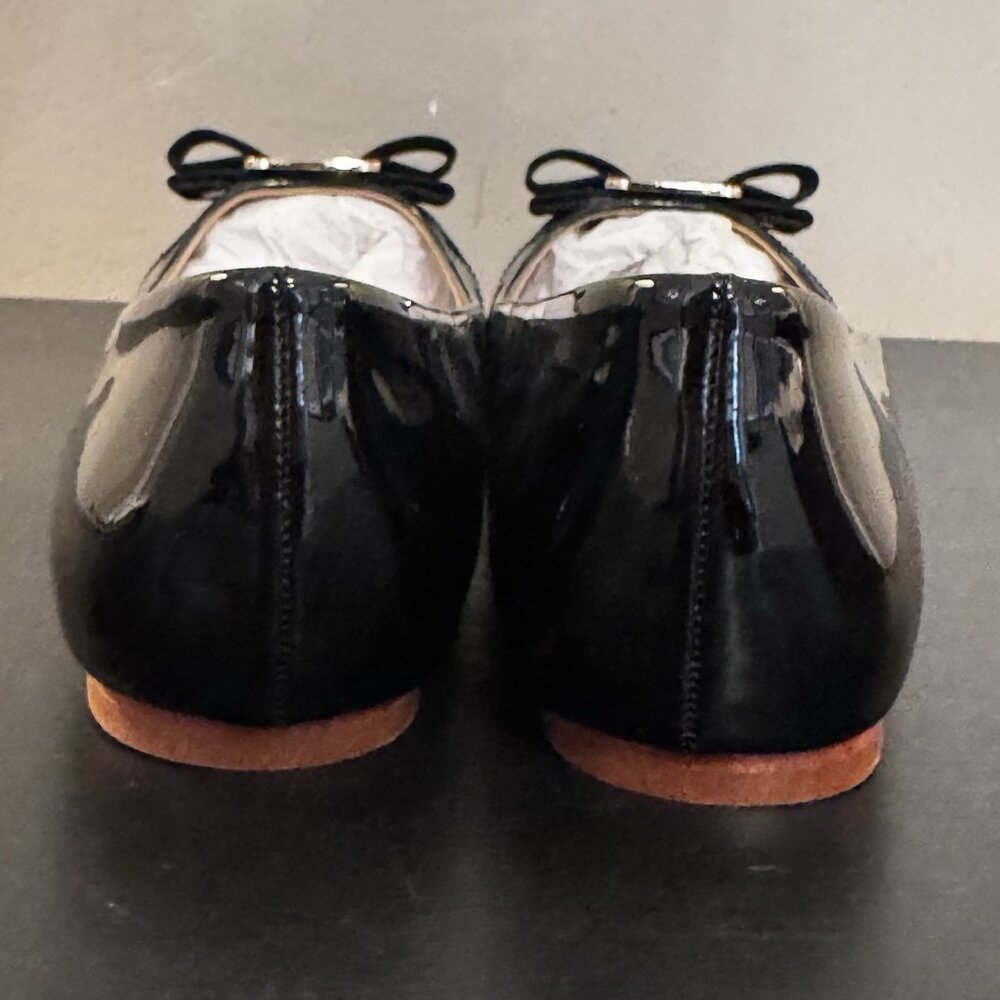 Salvatore Ferragamo Vara Bow Flats Black Patent Leather - Picture 9 of 16